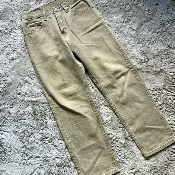 Vintage Wrangler high rise strait wide leg tan denim jeans 30/30 durable. - Picture 2 of 7
